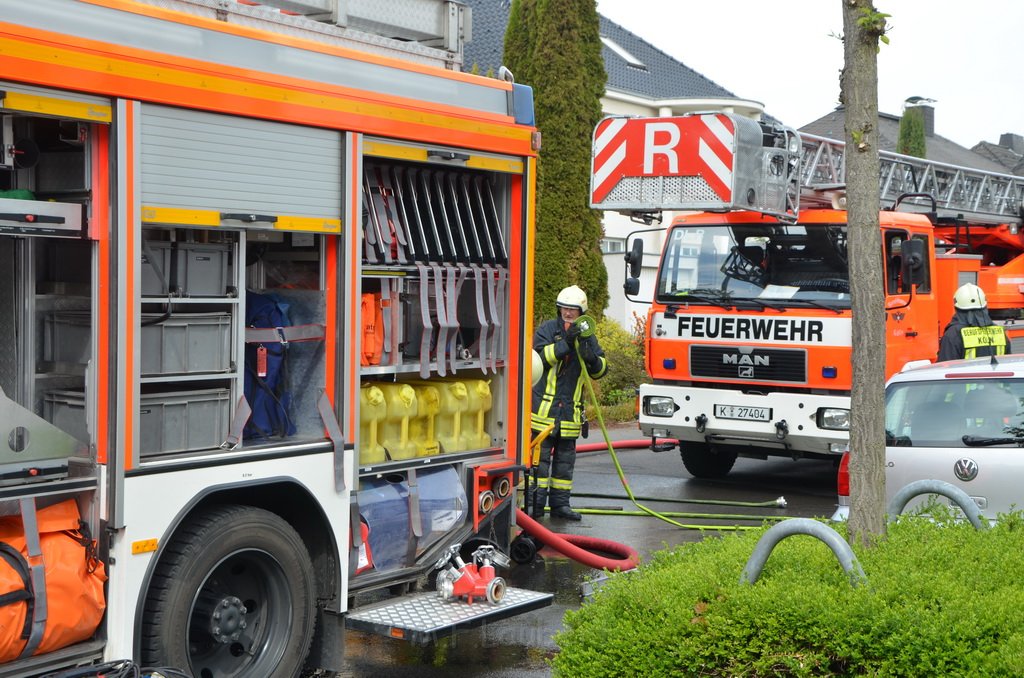 Feuer2Y Koeln Muengersdorf Roggenweg P448.JPG - Miklos Laubert